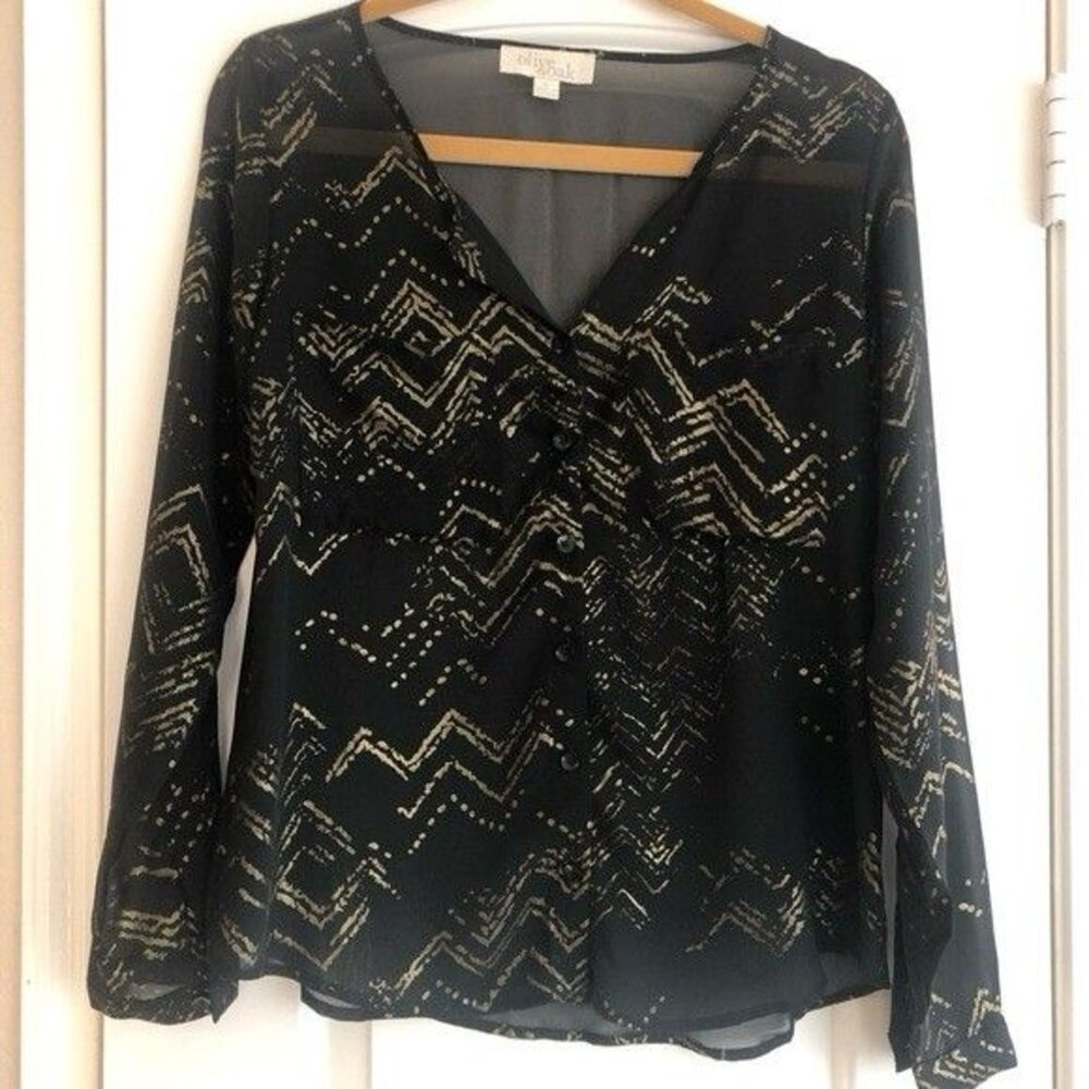Women’s Small Olive & Oak Lightweight Sheer Long Sleeve Blouse